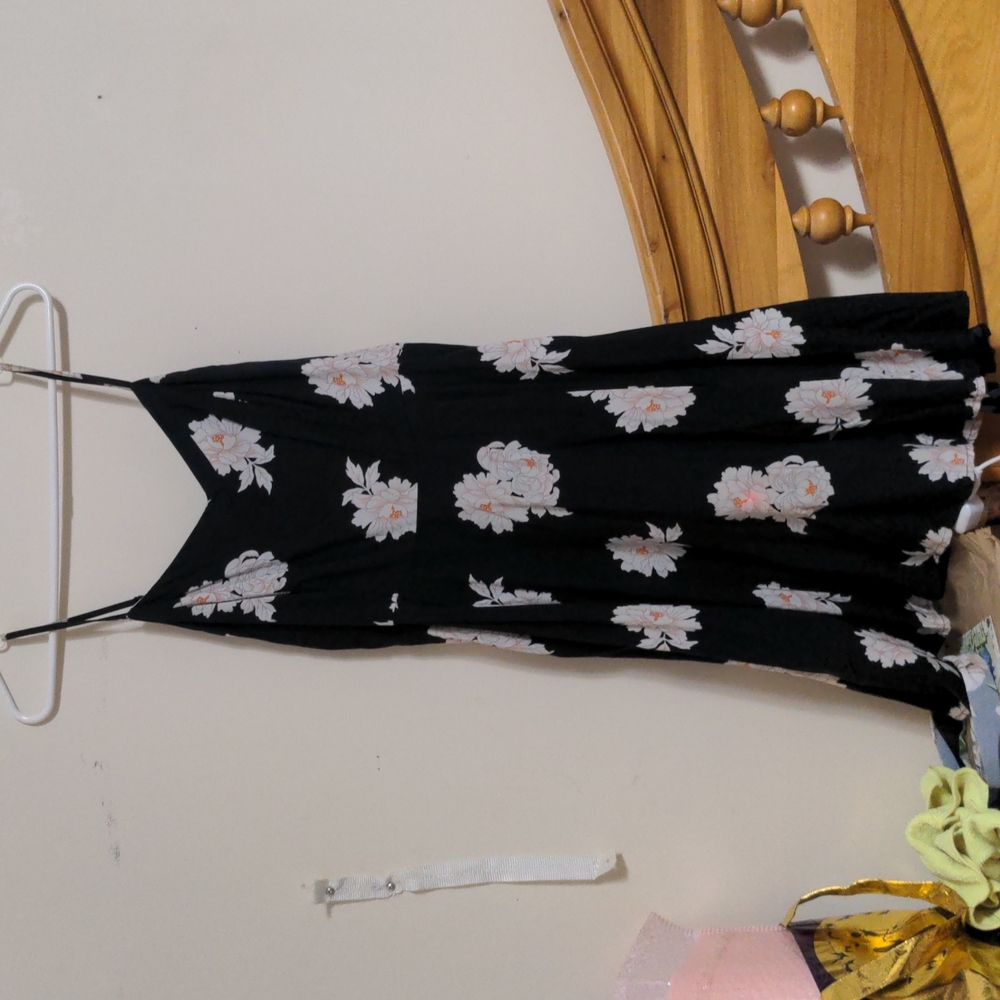 Old Navy medium black floral dress